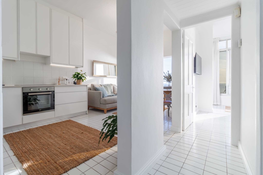 1 Bedroom Property for Sale in Clifton Western Cape
